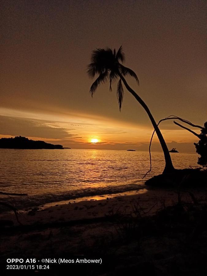 Meos Ambower Homestay Raja Ampat Fam Экстерьер фото